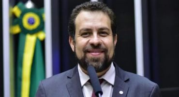 Notícias - Adufg-Sindicato sedia plenária com o ministro Guilherme Boulos