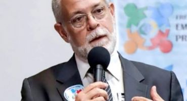 Notícias - Adufg-Sindicato sedia seminário com Vladimir Nepomuceno sobre os impactos da Reforma Administrativa