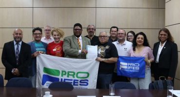 Notícias - Adufg-Sindicato: Sempre na luta pela garantia dos direitos da categoria