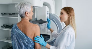 Notícias - ANS defende que plano cubra mamografia digital sem restrição de idade