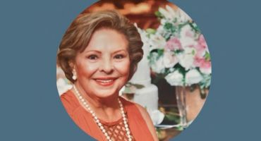 Notícias - Diretoria do Adufg-Sindicato lamenta a morte da professora Vera Lúcia Gonçalves de Araújo Mello