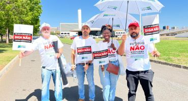 Notícias - Em defesa dos serviços públicso, Adufg-Sindicato e PROIFES-Federação participam da Marcha Nacional contra a Reforma Administrativa