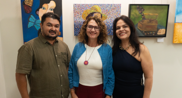 Notícias - Exposição “Poética Feminina” levou arte e sensibilidade à programação do Mês da Mulher no Adufg-Sindicato