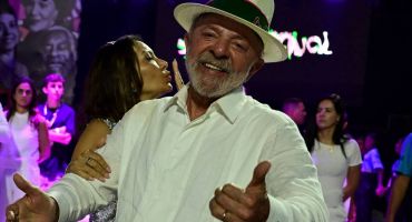 Notícias - Lula veta supersalários na Câmara, no Senado e no TCU