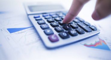 Notícias - Novo reajuste salarial dos servidores federais começa a valer em abril