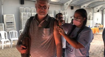 Professores e dependentes que não participaram da vacinação contra a gripe ainda podem adquirir doses