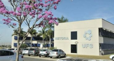Notícias - UFG vai destinar R$ 1,3 milhão para manutenção dos laboratórios de ensino