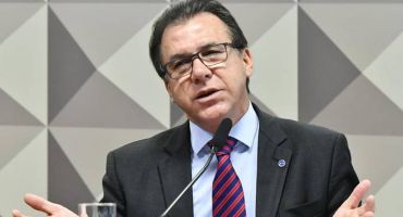 Notícias - Votação do fim da escala 6×1 deve ficar para depois das eleições, admite ministro do Trabalho