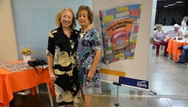 Lançamento de Livro - Prof. Norma Simão Mirandola 