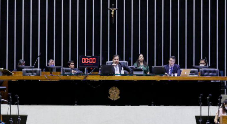 Adufg pede que deputados alterem trechos do Projeto de Lei nº 149/2019
