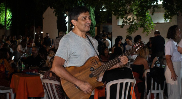 Adufg realiza a primeira edição do Sextart de 2025. Música, boa comida e muita confraternização