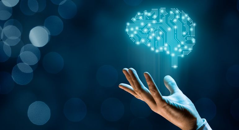 Adufg realiza levantamento de interesse para curso de Informática e Inteligência Artificial voltado a aposentados e pensionistas