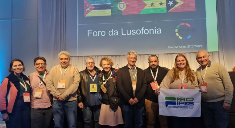 Adufg-Sindicato e Proifes-Federação participam do 10º Congresso Mundial da Internacional da Educação