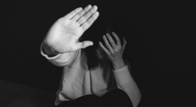 Adufg-Sindicato estuda apoiar ação contra lei estadual que cria obstáculos para o acesso às políticas de saúde para as mulheres vítimas de estupro