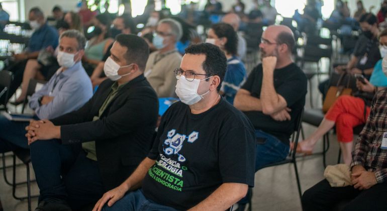 Adufg-Sindicato marca presença no Conpeex 2022, promovido pela UFG