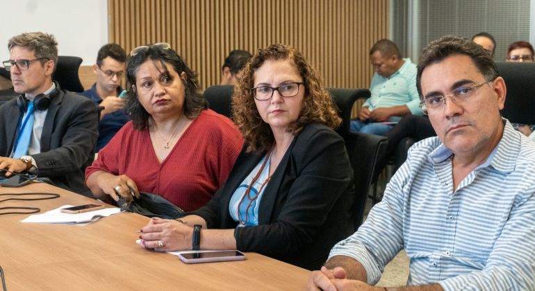 Adufg-Sindicato participa de audiência sobre remanejamento de alunos do ensino médio para o EJA na rede estadual