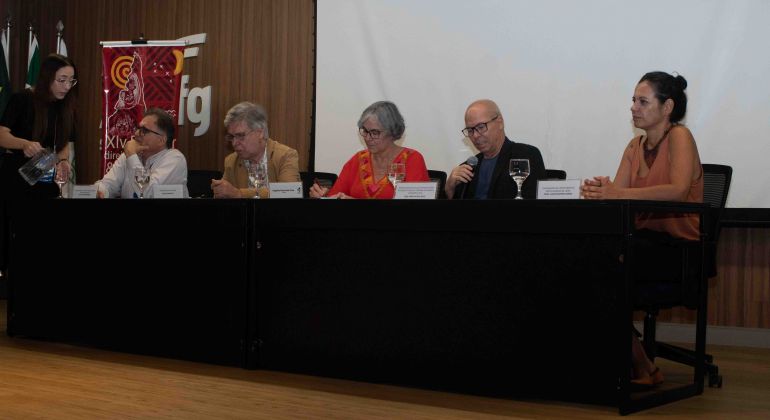 Adufg-Sindicato sedia III Fórum da Cátedra de Direitos Humanos da AUGM
