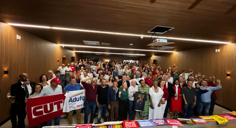 Adufg-sindicato sedia reunião de ministro de Relações Institucionais com movimentos sociais