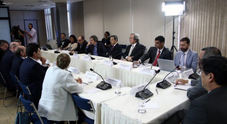 Andifes e parlamentares solicitam ao MEC o fim do bloqueio