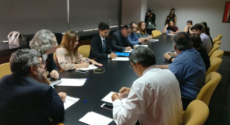 Andifes, Proifes-Federação e entidades do ensino superior articulam frente pela democracia