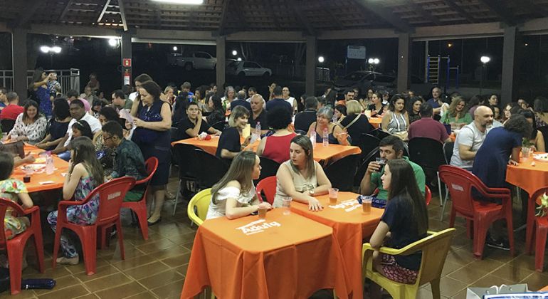 Animação é o destaque da Festa do (a) Professor(a) em Jataí