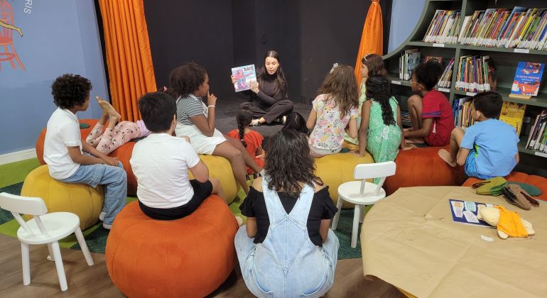 Biblioteca ADUFG/LIBRIS encerra programação de férias com oficina de contação de histórias