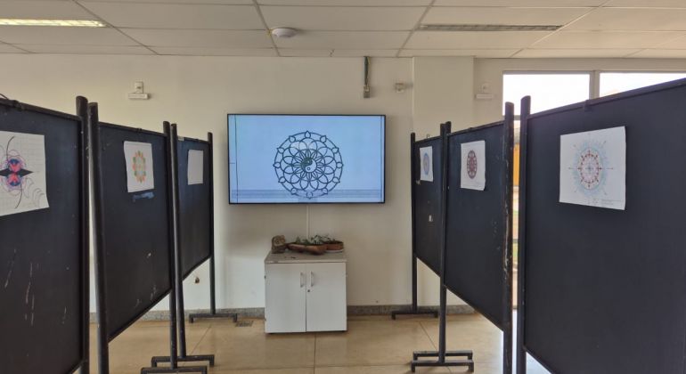 Com apoio do Adufg-Sindicato, Faculdade de Ciências e Tecnologia da UFG promove primeira exposição de mandalas