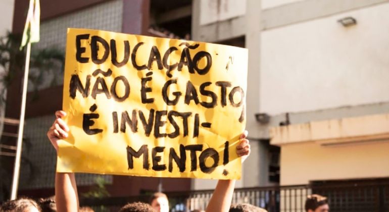 Com corte previsto em projeto de lei orçamentária, universidades federais goianas podem perder R$ 21,6 milhões no próximo ano
