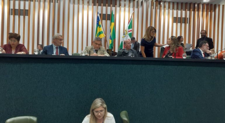Diretor do Adufg participa do lançamento da Frente Parlamentar em Defesa da Soberania Nacional