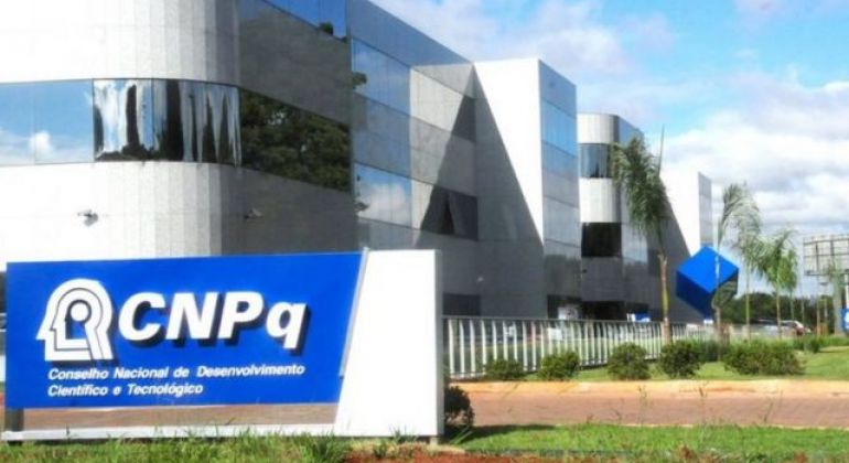 Diretoria do Adufg-Sindicato divulga nota de repúdio contra as declarações do presidente do CNPq, Ricardo Galvão