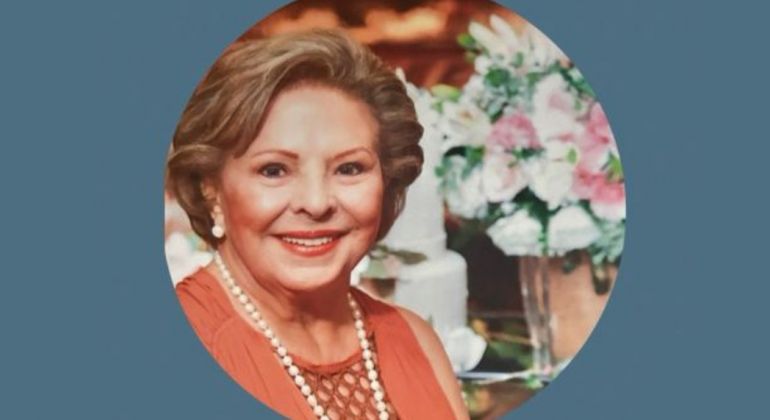 Diretoria do Adufg-Sindicato lamenta a morte da professora Vera Lúcia Gonçalves de Araújo Mello