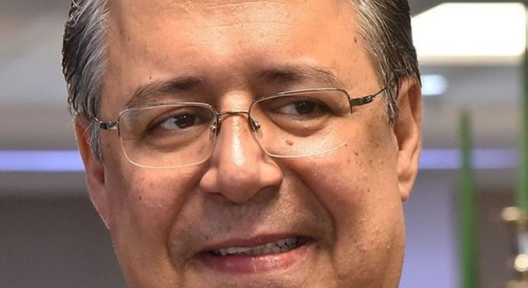 Diretoria do Adufg-Sindicato lamenta a morte do professor da UFG e ex-presidente da Unimed Goiânia, Sizenando da Silva Campos Júnior