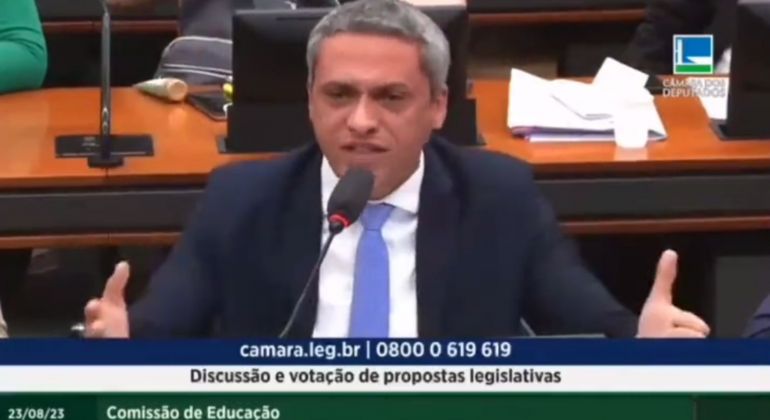Diretoria do Adufg-Sindicato repudia ataques de Gustavo Gayer aos estudantes universitários