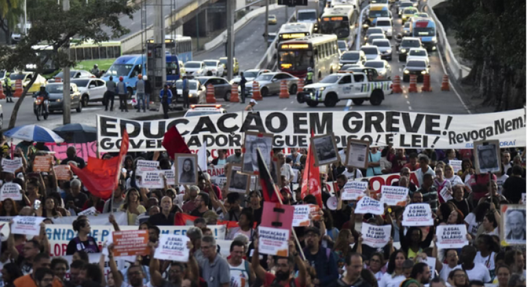 Docentes federais temem ficar sem reajuste em 2025, revela portal Metrópoles