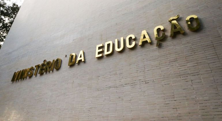 Em 11 anos, orçamento do MEC para universidades é reduzido em 37%