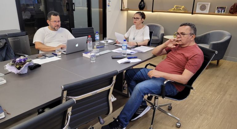 Em Assembleia Extraordinária, docentes decidem apresentar nova contraproposta à Unimed Goiânia