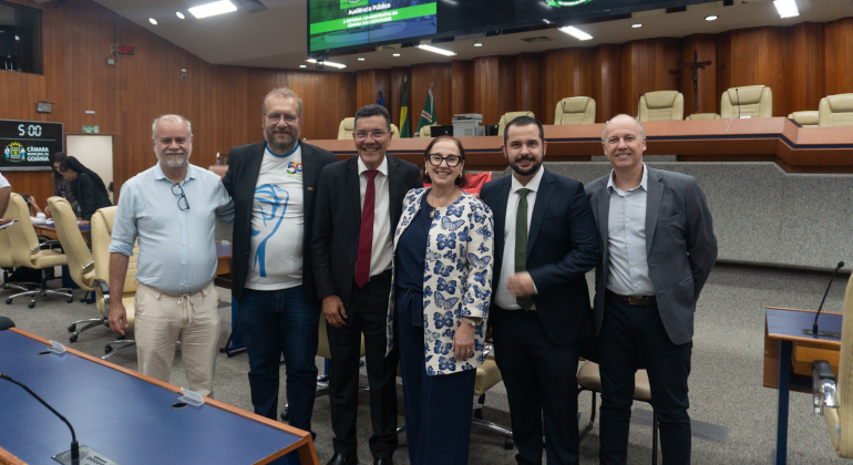 Em audiência pública na Câmara de Goiânia, Diretoria do Adufg-Sindicato alerta para riscos da proposta de reforma administrativa