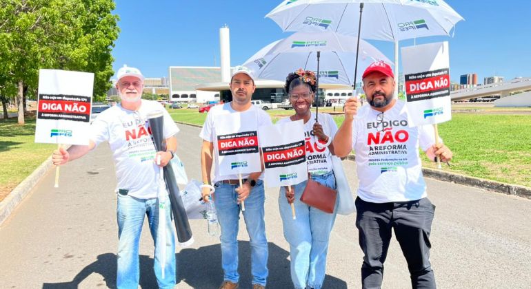 Em defesa dos serviços públicos, Adufg-Sindicato e PROIFES-Federação participam da Marcha Nacional contra a Reforma Administrativa