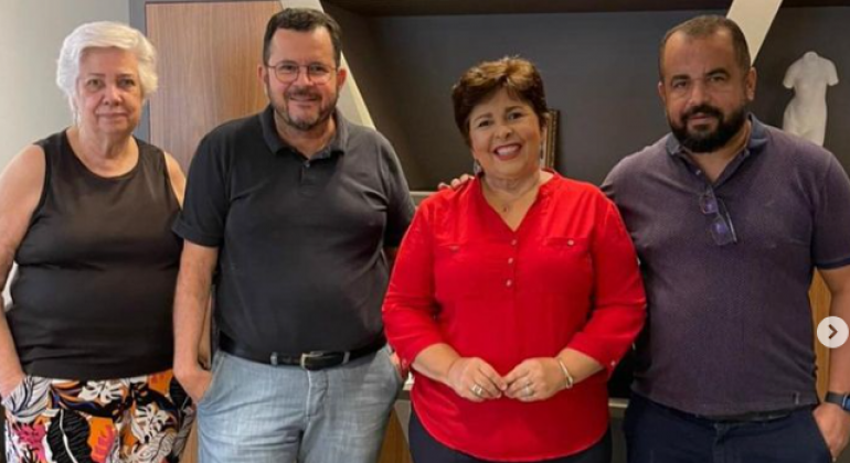 Em visita ao Adufg, deputada estadual eleita Bia de Lima coloca mandato à disposição da entidade
