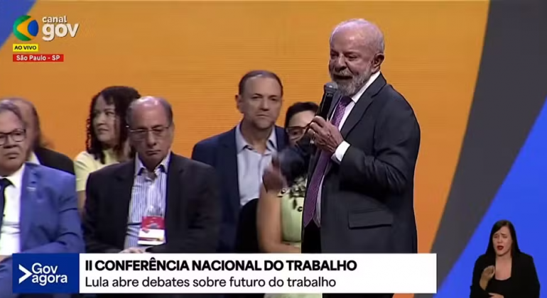 Escala 6x1: Lula pede acordo entre trabalhadores, empresários e governo e defende jornada diferenciada por categoria