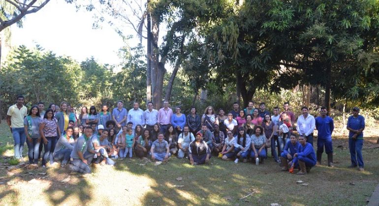 Escola de Engenharia recebe alunos da primeira turma de beneficiados do PRONERA
