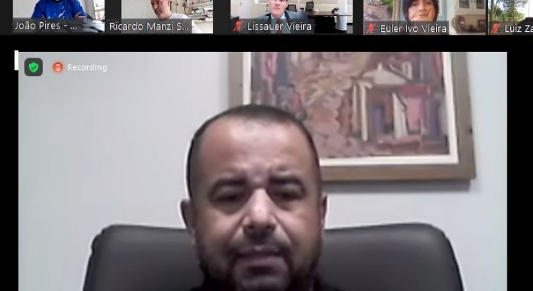 Fórum Goiano em Defesa dos Direitos, da Democracia e Soberania discute ações para amenizar impactos da pandemia com presidente da Assembleia Legislativa