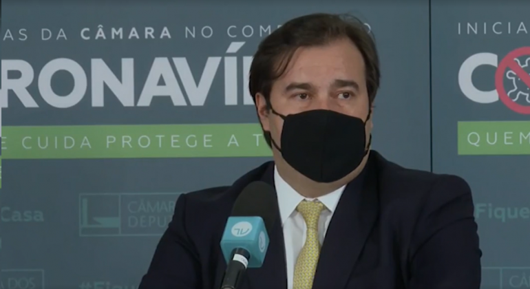 G1: Câmara votará MP sobre vacina na quinta sem exigência de 'termo de responsabilidade', diz Maia
