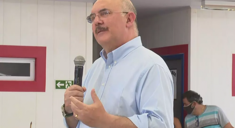 G1: Em Goiânia, ministro da Educação afirma que 'programa do governo é o retorno presencial' das aulas