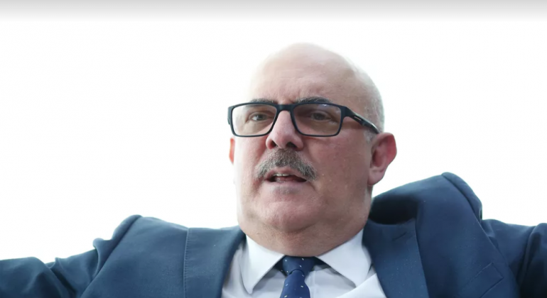 G1: Ministro da Educação rejeita acordo com PGR em caso que apura se houve homofobia