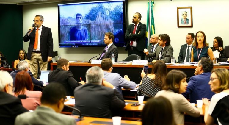 G1: União é condenada a pagar R$ 50 mil por fala de Weintraub de que há plantação de maconha em universidades federais