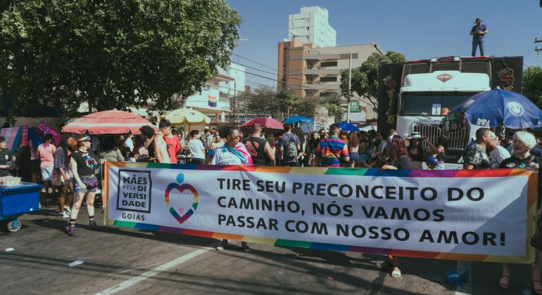 Goiânia recebe 27ª Parada do Orgulho LGBTQIAPN+