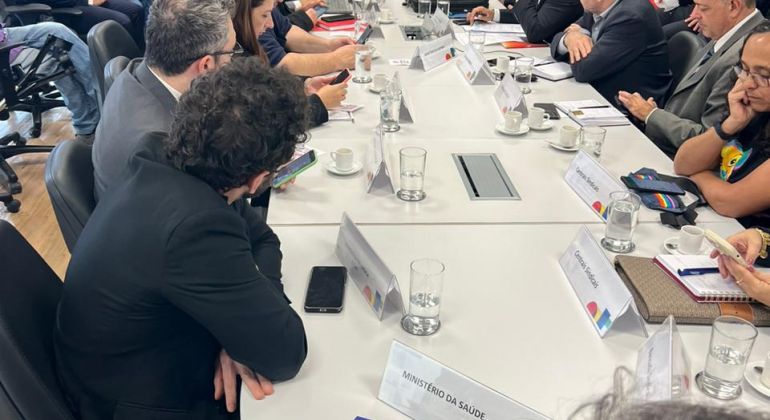 Governo Federal não apresenta proposta de reajuste salarial aos servidores públicos para 2024