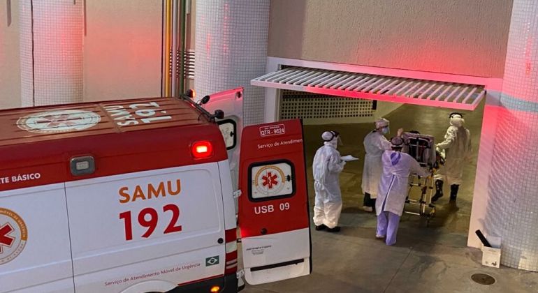Hospital das Clínicas da UFG já recebeu 18 pacientes transferidos de Manaus