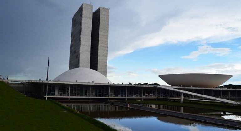 Jornal Opção: Reforma administrativa: entidades sindicais se mobilizam contra a proposta do governo federal